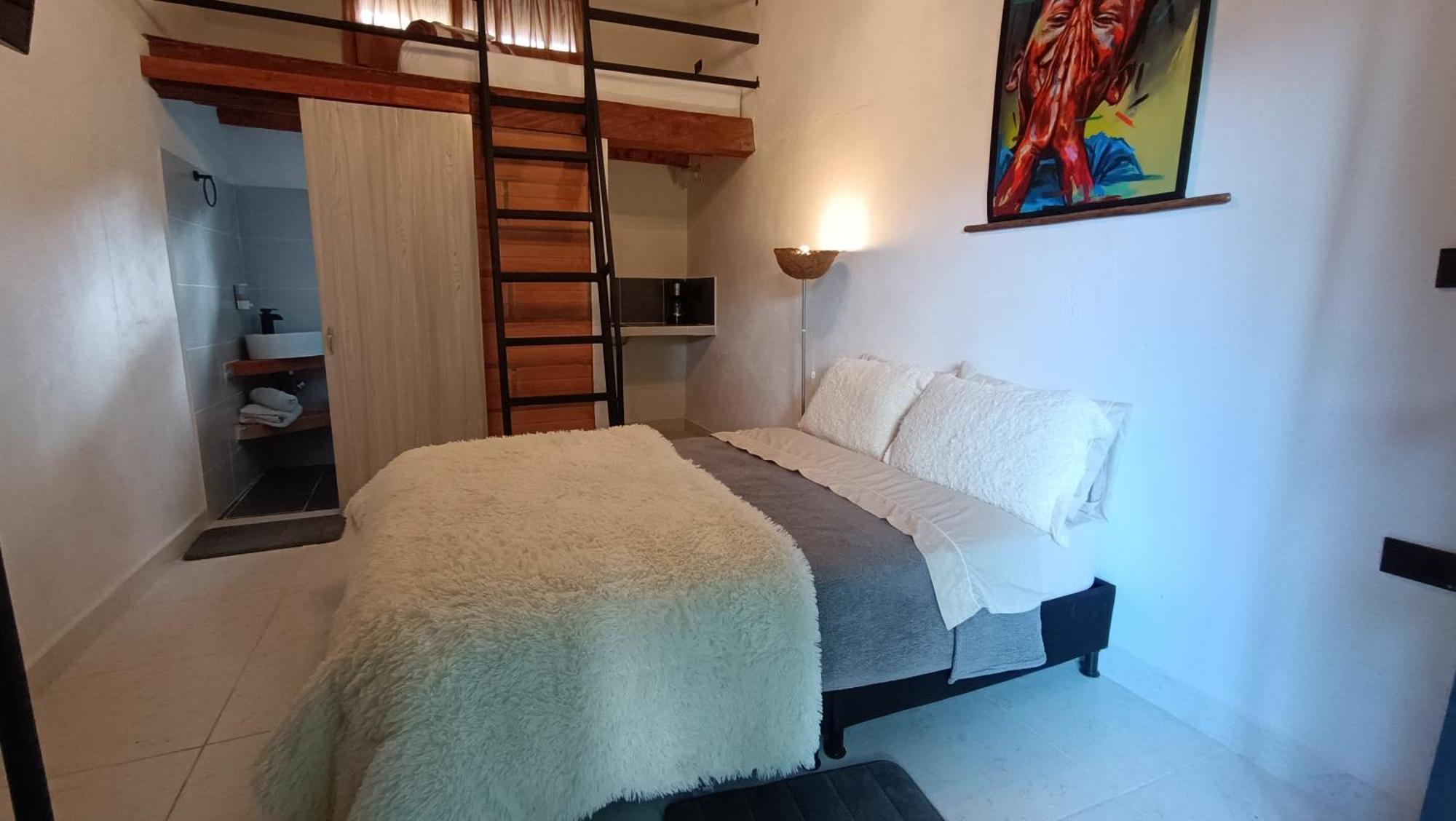 Hotel Marrokos Aeropuerto Jose Maria Cordova Guarne Dış mekan fotoğraf